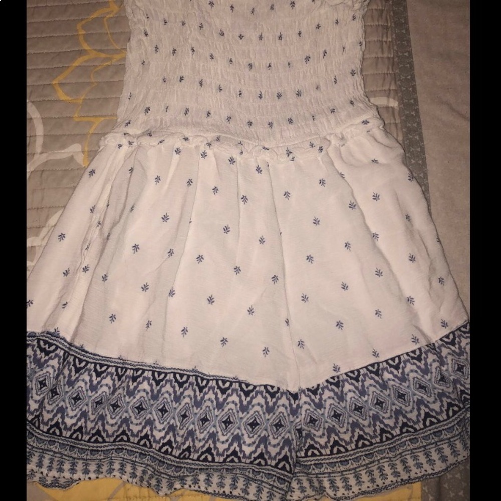 Romper - Picture 2 of 3